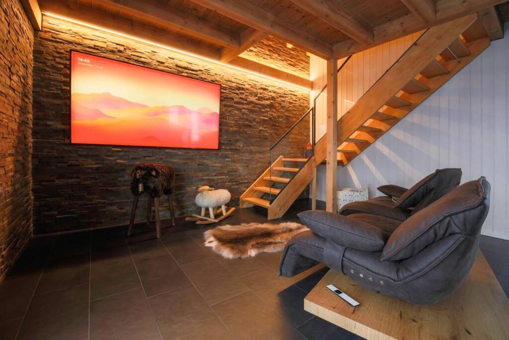 Exklusives Chalet Mit Traumhafter See- Und Bergsicht Seelisberg Exterior photo